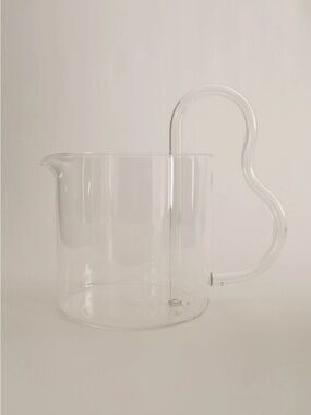 HAY Bean Pitcher Clear/Clear 40oz Borosilicate Glass Squiggly Handle